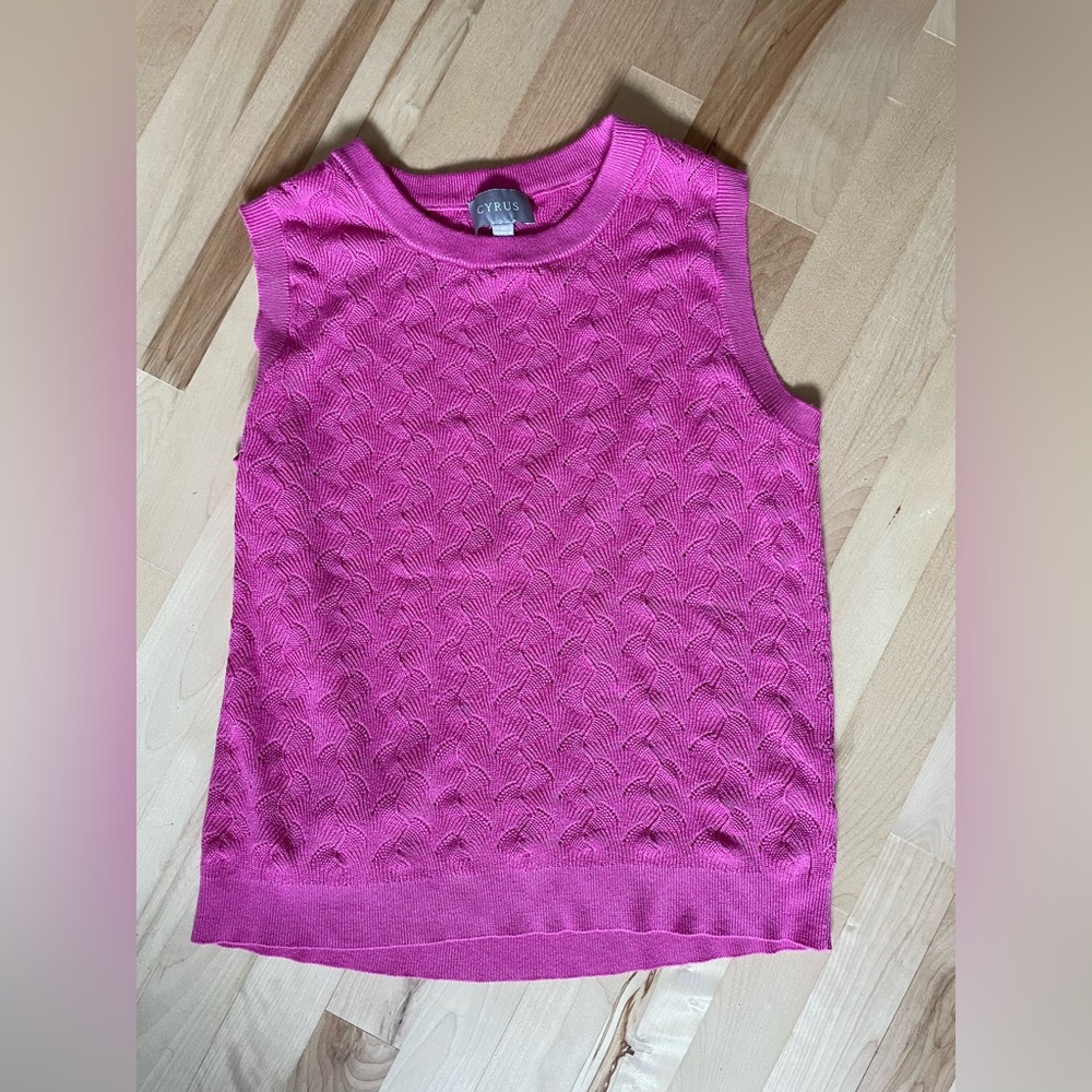 Cyrus Hot pink Sleeveless textured Sweater-vest